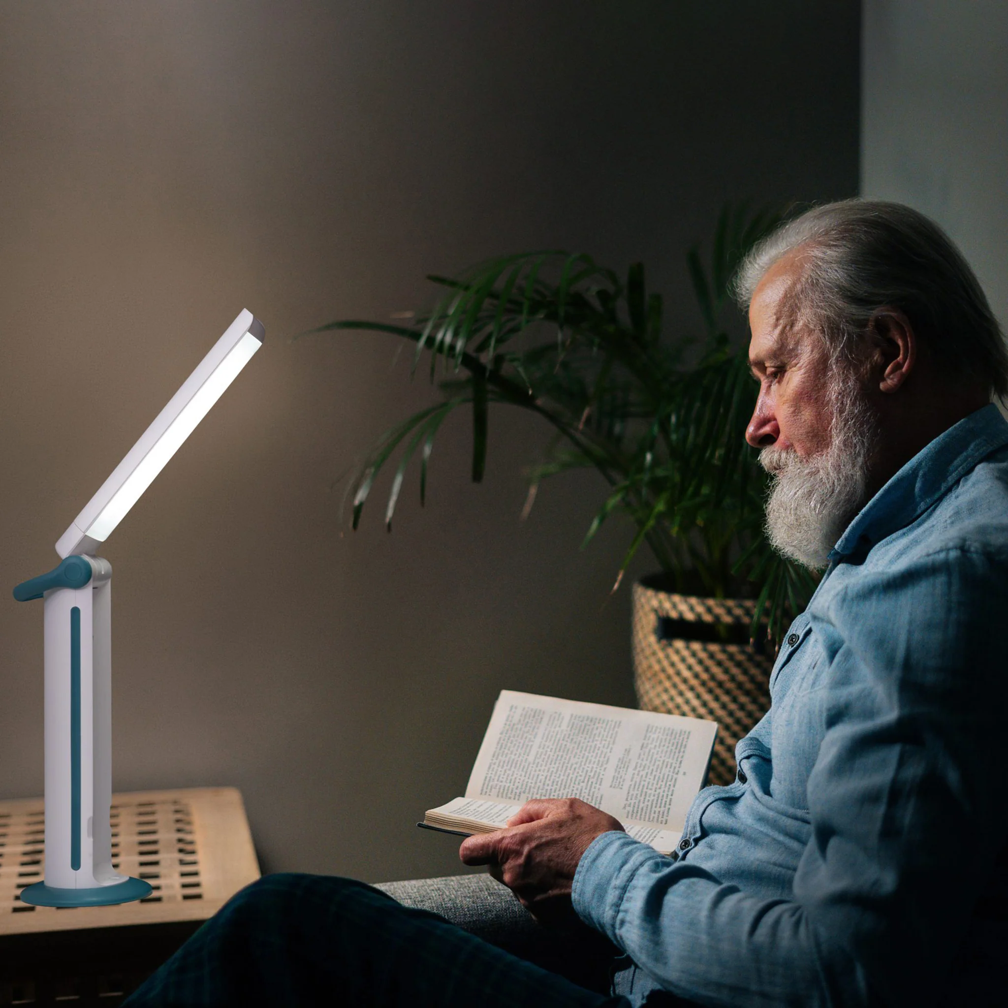 Daylight Twist 2 Go portable lamp - Image 4
