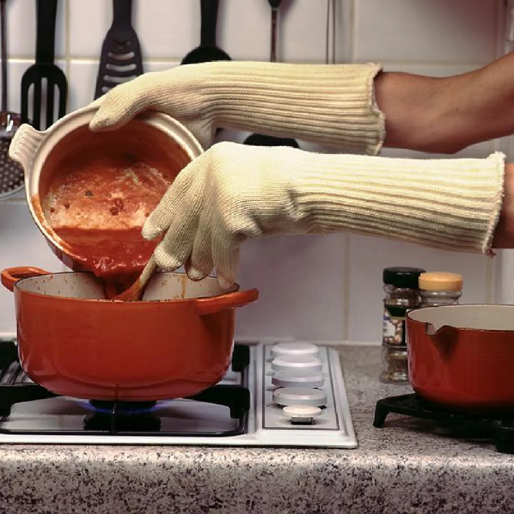 Heat resistant oven gloves - full sleeve - Image 4