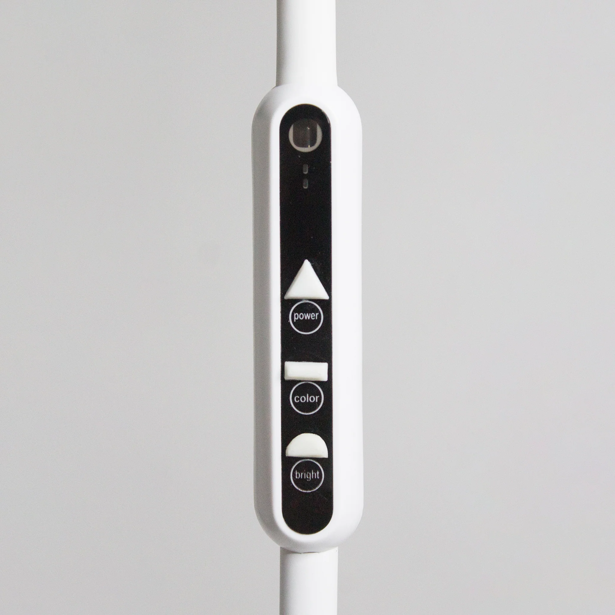 RNIB Lumina Plus floor lamp - Image 4