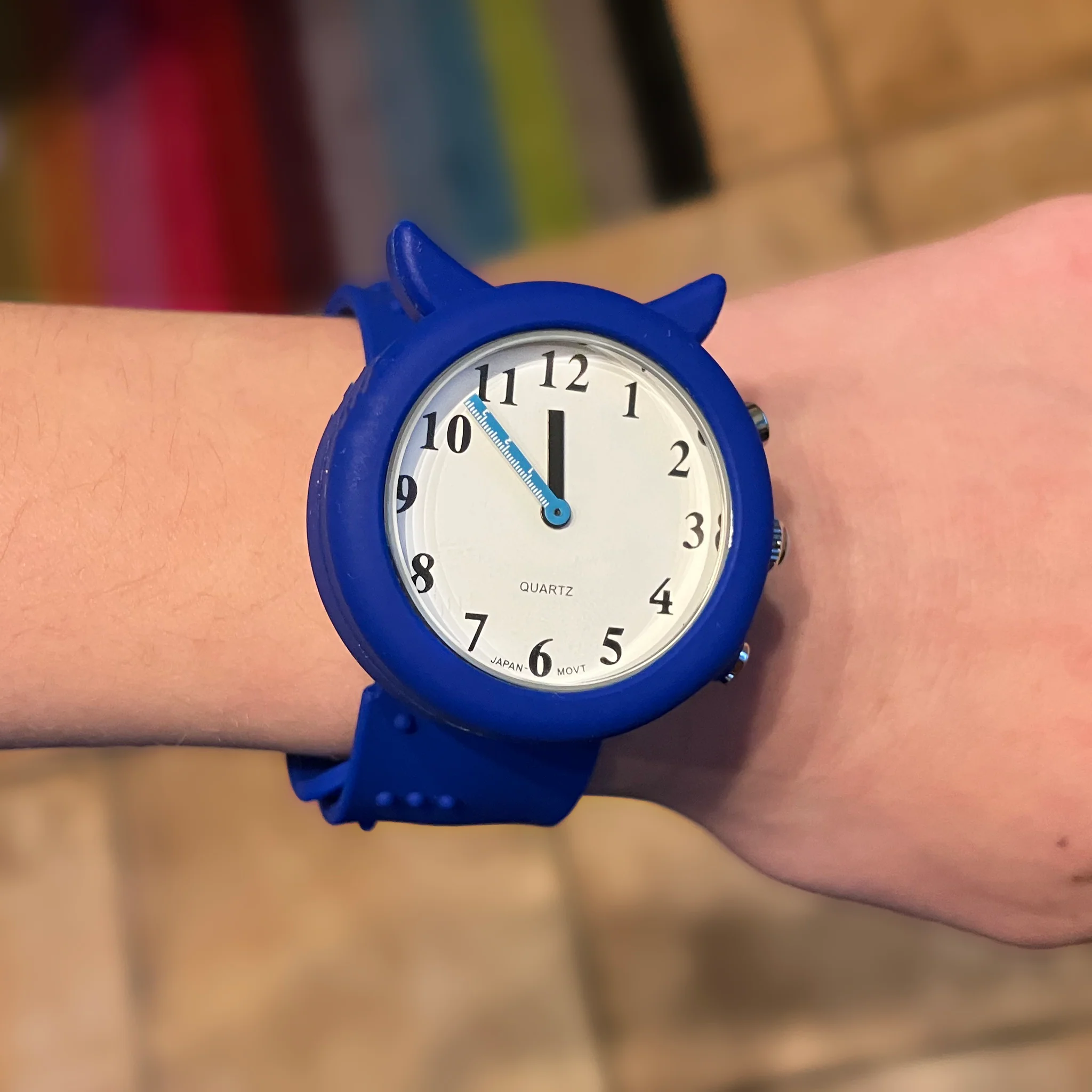 Slap on wrist strap talking children's watch - Image 7