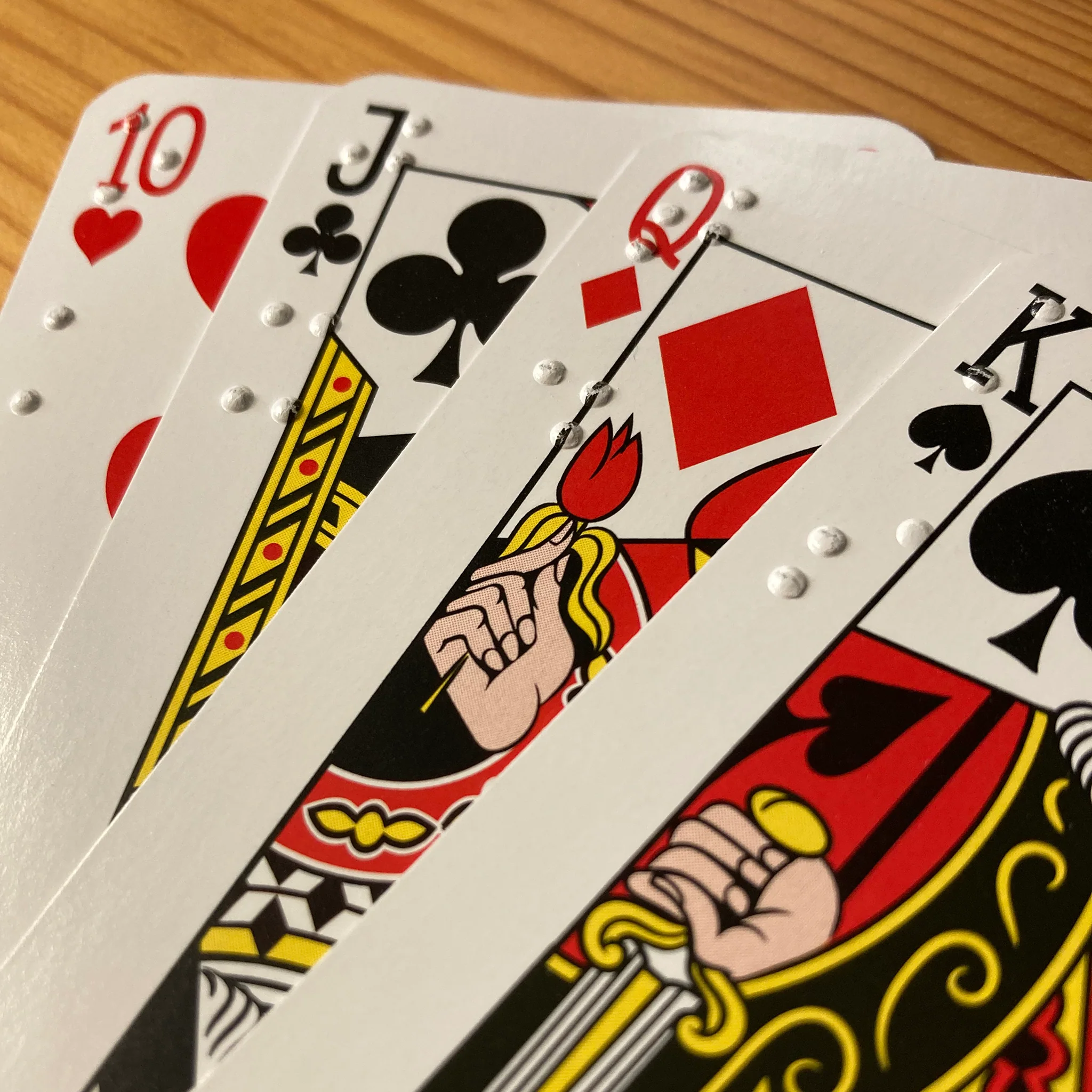 Standard print with braille playing cards - Image 4